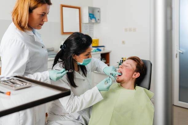 Best Dentist Open Late Near Me  in Merrydale, LA